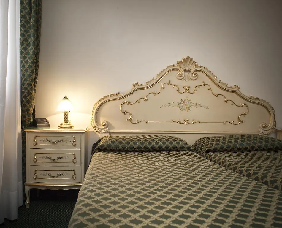 Apartamento Appartamenti Commercio Venecia