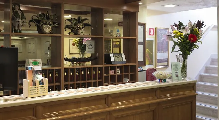 Apartamento Appartamenti Commercio Venecia