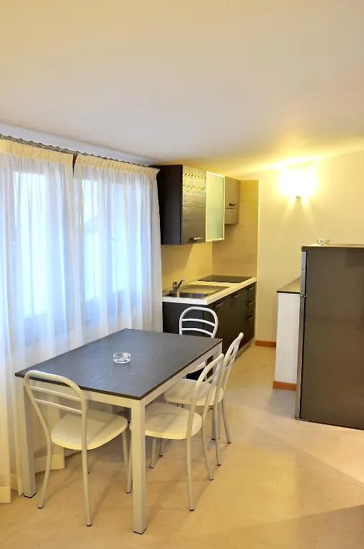 Appartamenti Commercio Venice 0*,